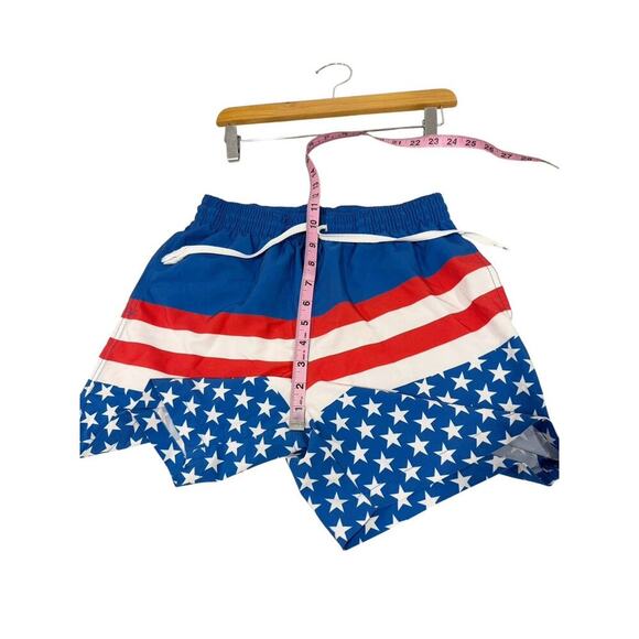 Chubbies Trunks Suit Mens Small 5.5" Inseam Patriotic American Flag USA Lined - Picture 7 of 9